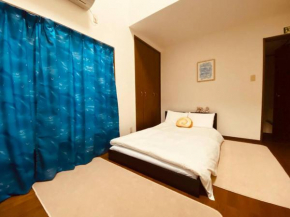 Tamadehigashi House